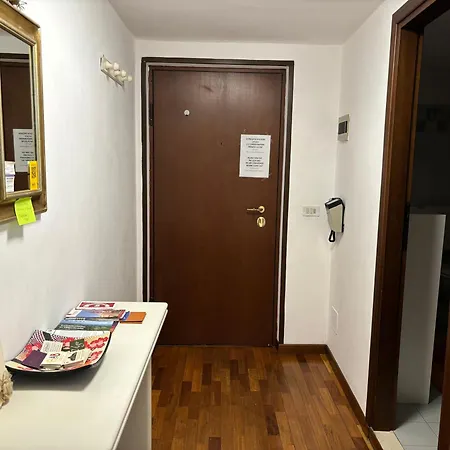 Arena 023091-loc-04288 * Βερόνα