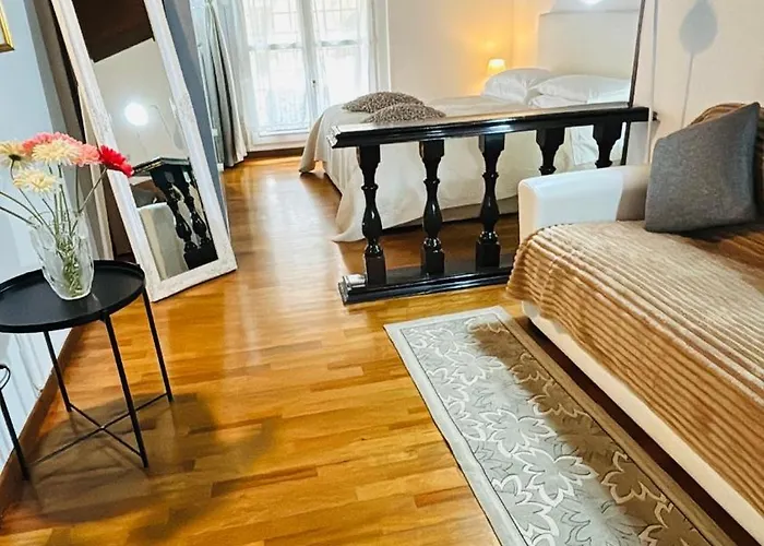 Arena 023091-loc-04288